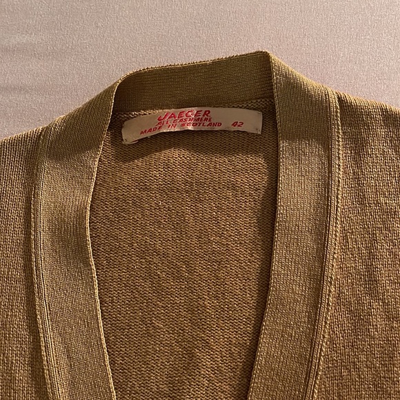 Tan Jaeger Vest - Picture 3 of 3